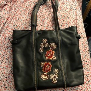 Leather tote bag